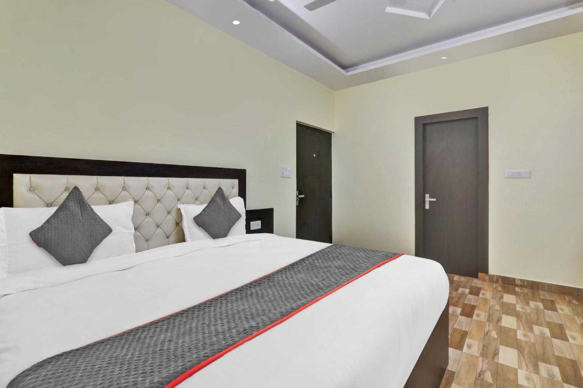 Collection O Starfield Hotel Lucknow Exterior photo